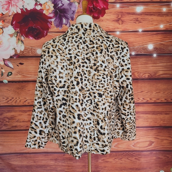 ⚡SALE! Calvin Klein Leopard Print Blazer - Picture 6 of 9